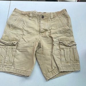 Men’s Abercrombie & Fitch cargo shorts